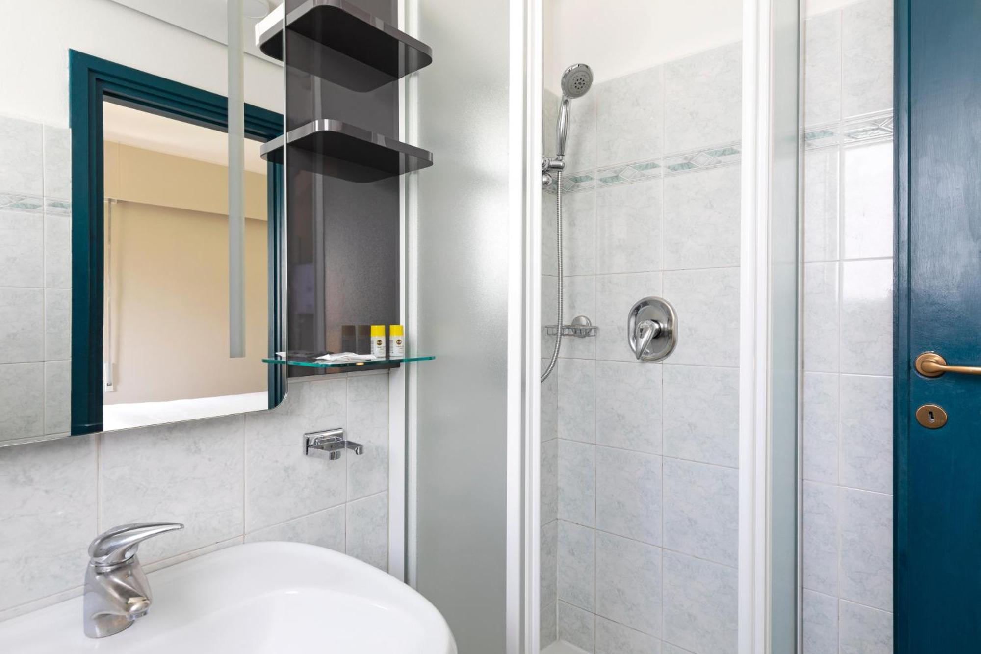 B&B Hotel Como City Center מראה חיצוני תמונה