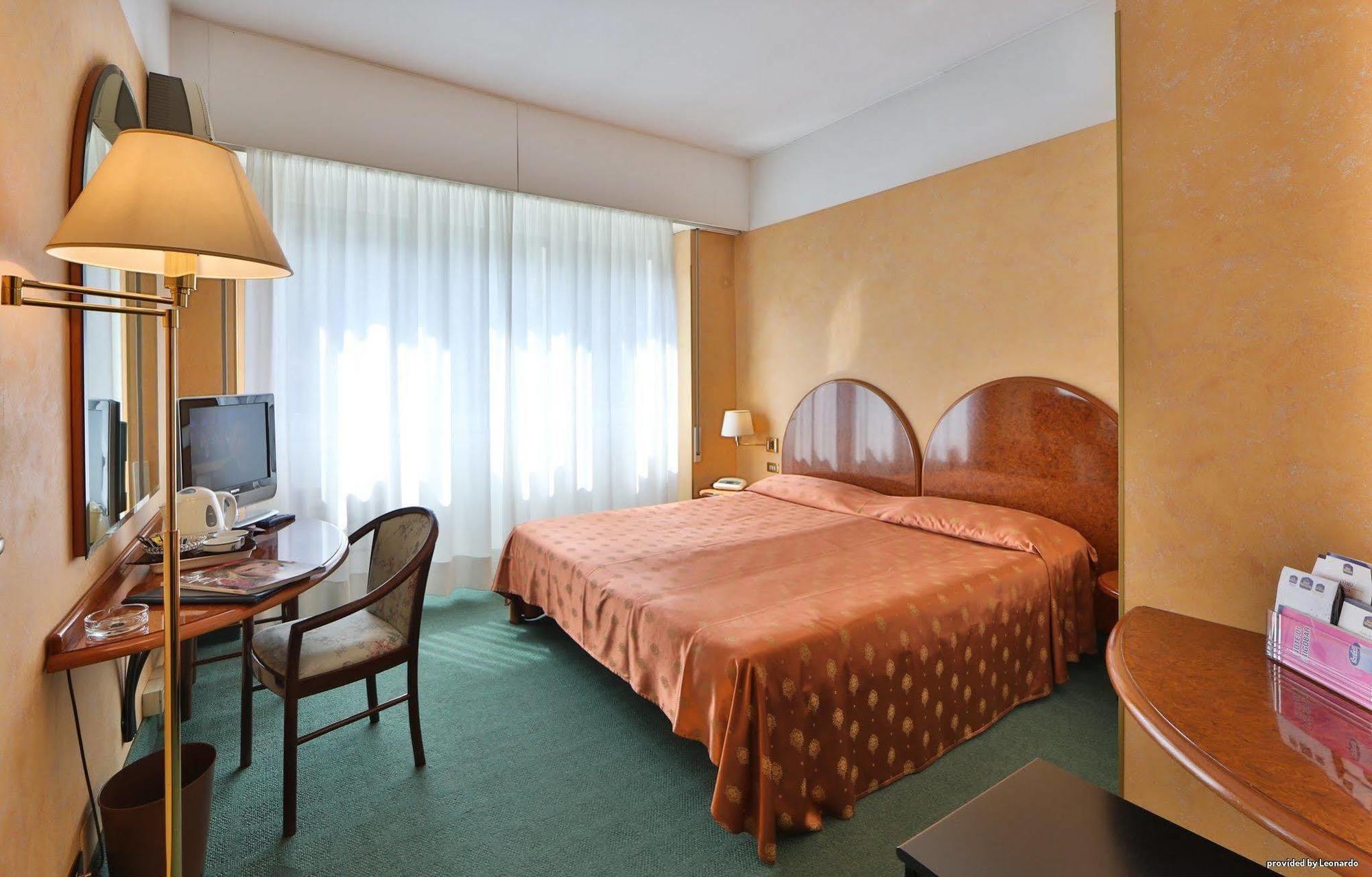 B&B Hotel Como City Center מראה חיצוני תמונה