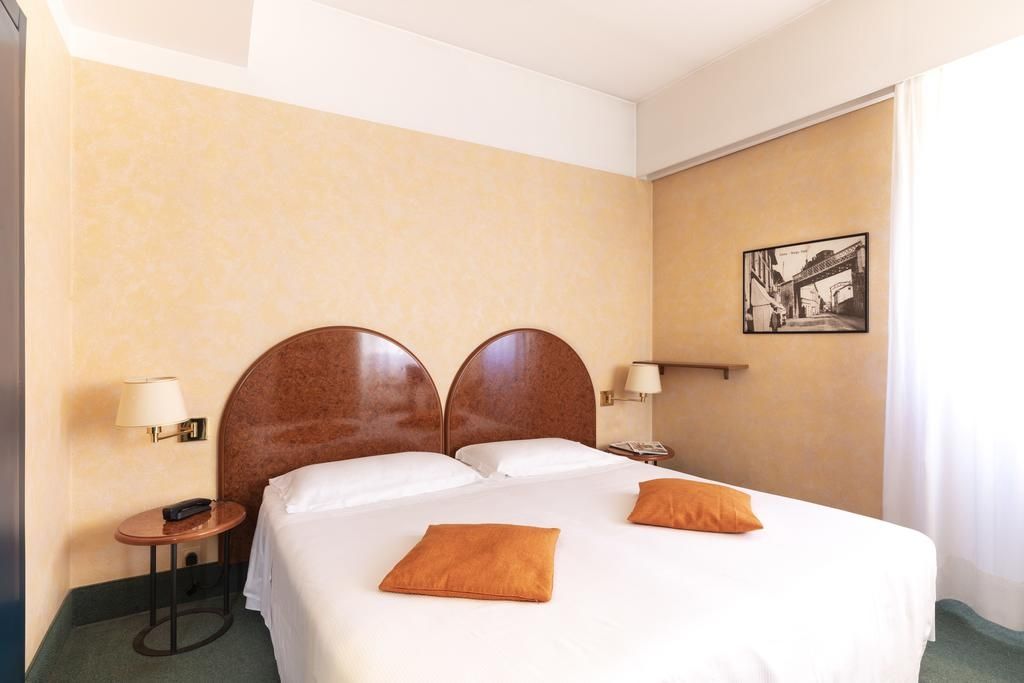 B&B Hotel Como City Center מראה חיצוני תמונה